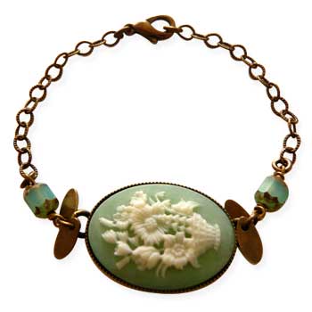 Lili : Green Bracelet
