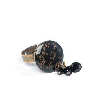 Loulou : Ring with pendants